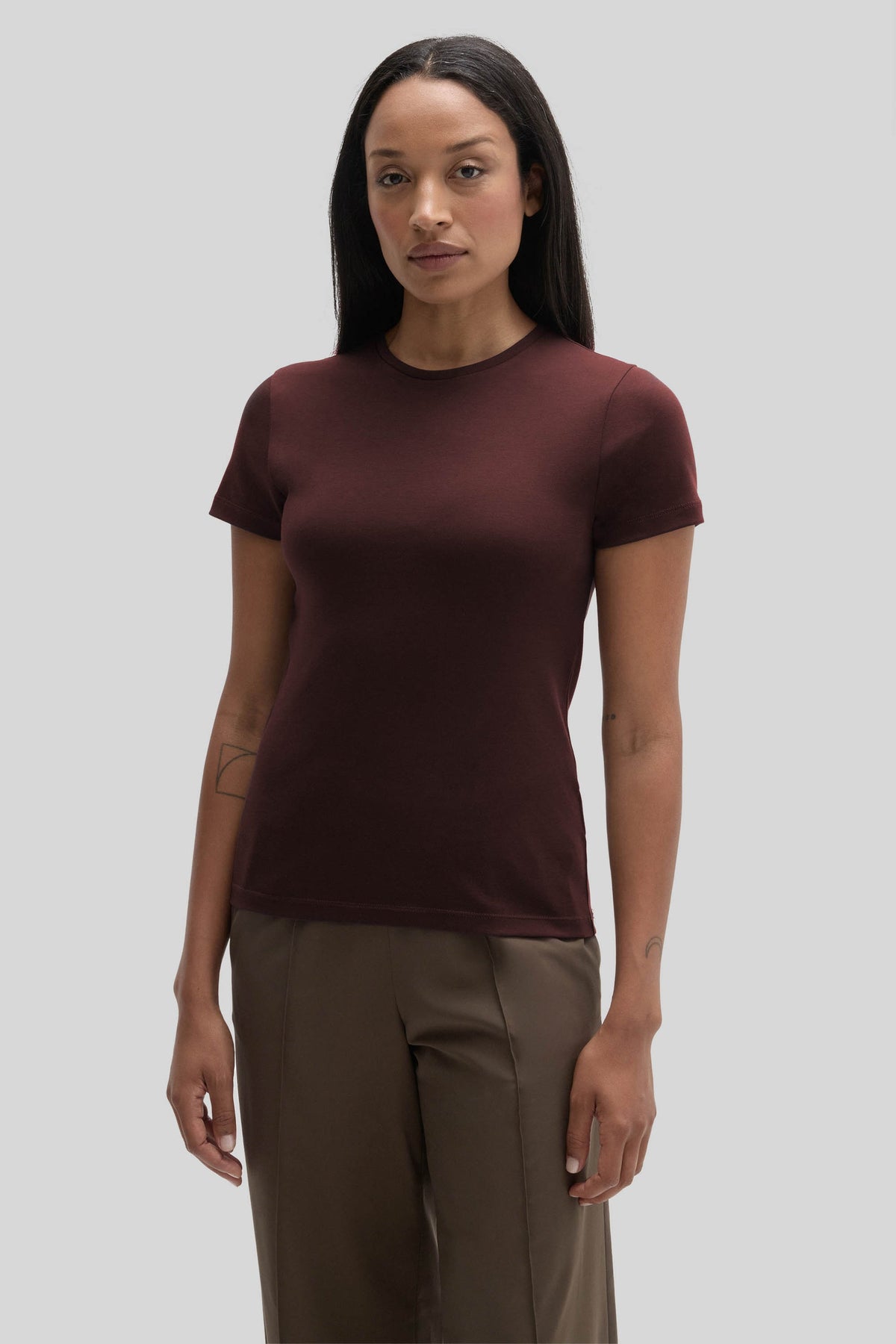 The Barakett Women's Tee | Robert Barakett Deals