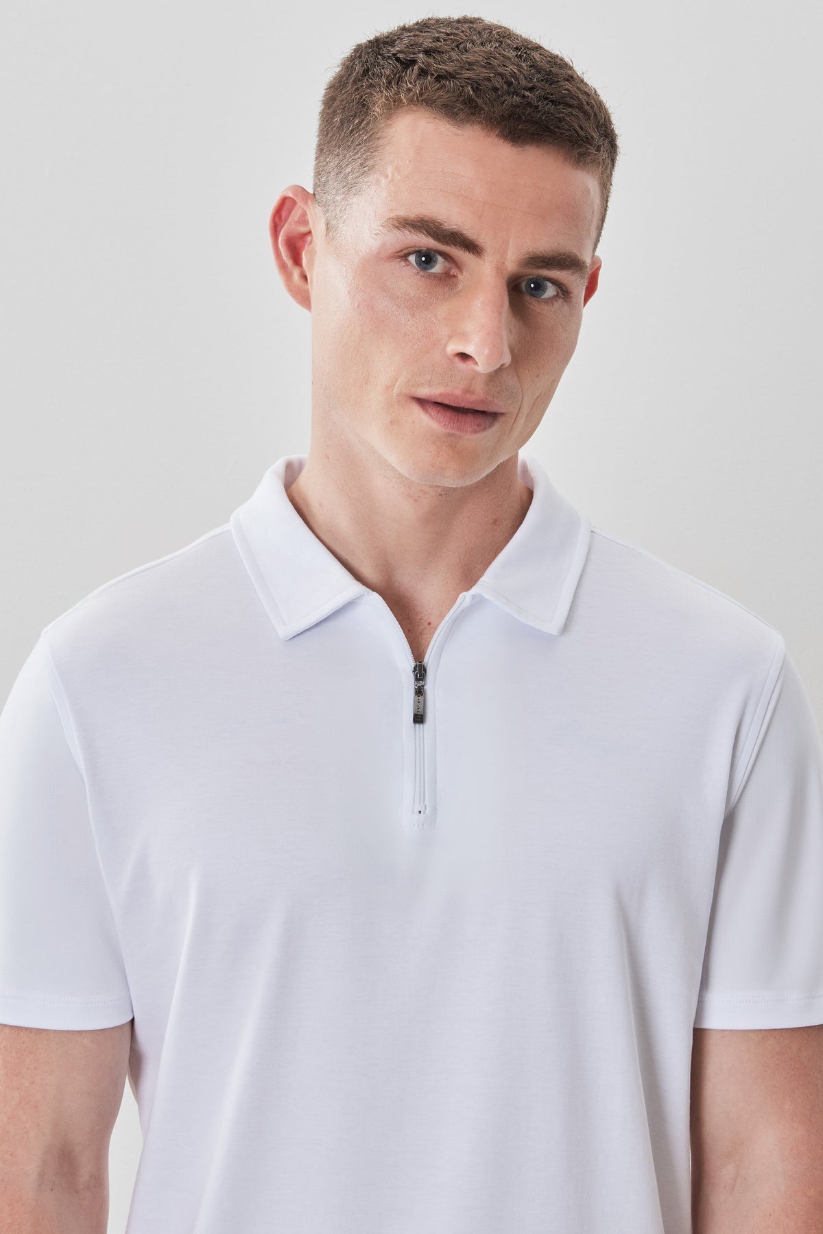 Men's Pima Cotton Short Sleeve Zipper Polo in White | Robert Barakett Signature