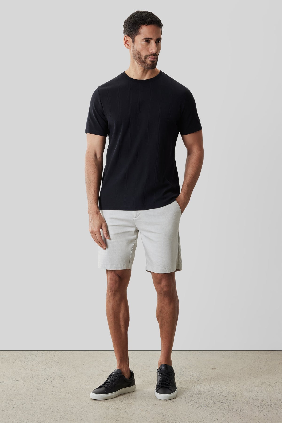 BLACK | Robert Barakett Smart Buy