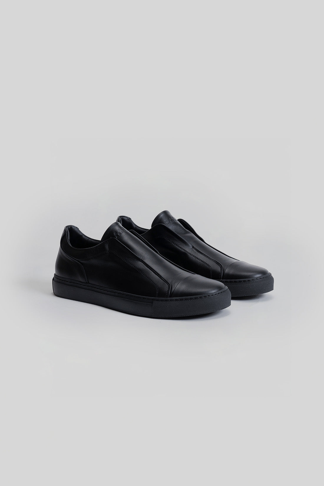 Delta Sneaker | Robert Barakett Best Price